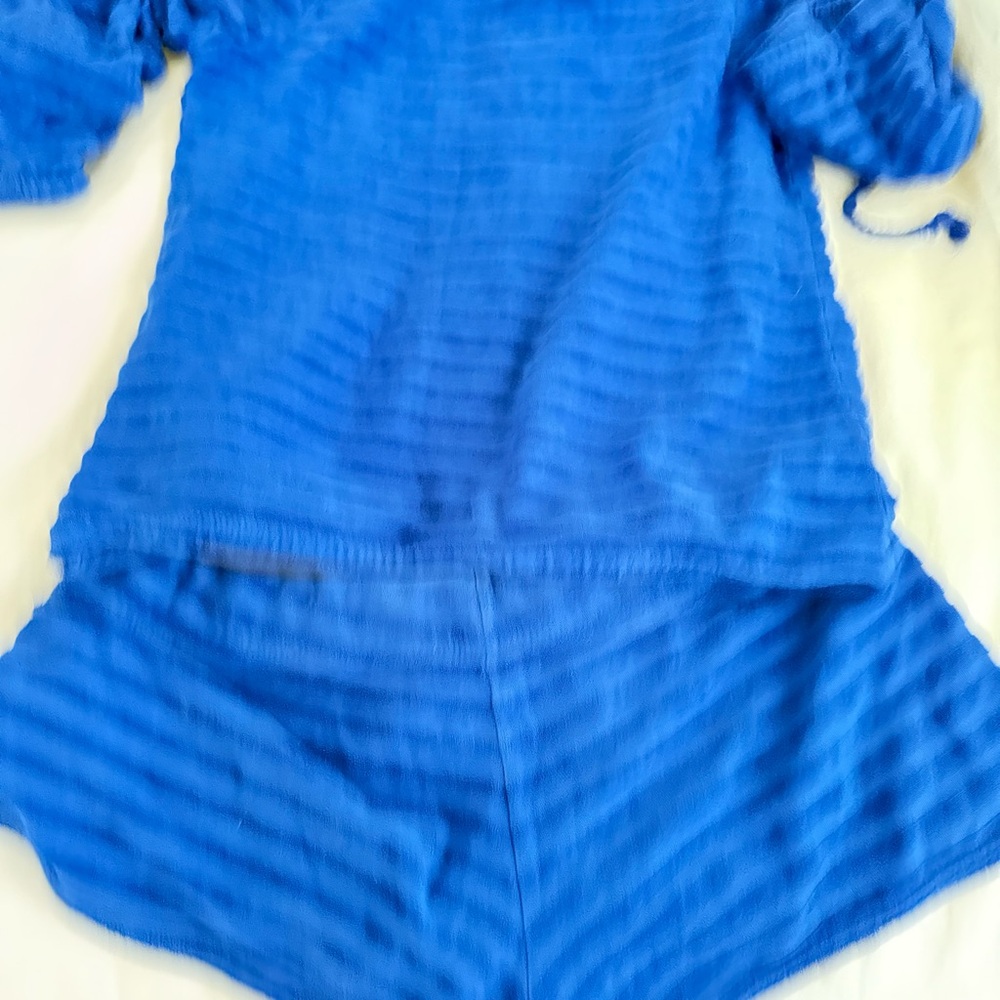 Juicy Couture short set - Picture 5 of 9